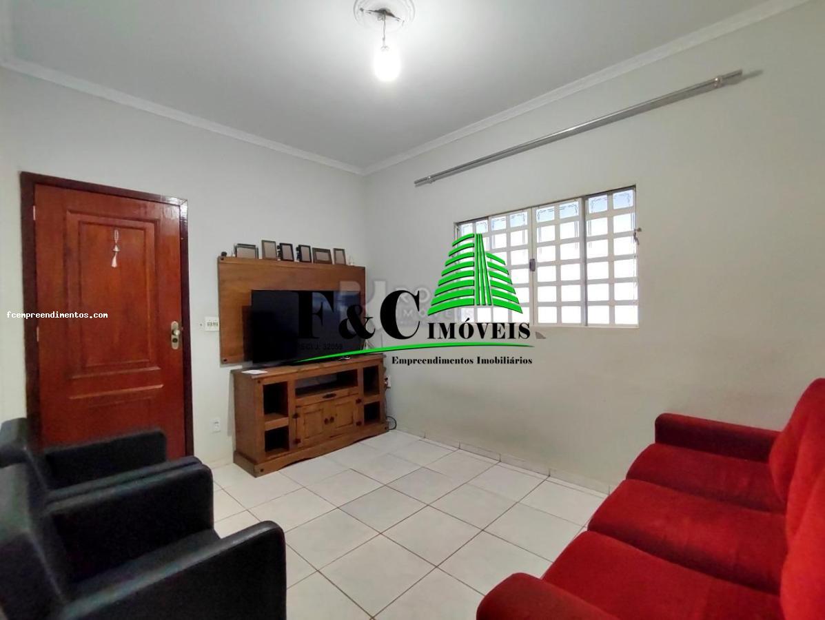 Casa à venda com 3 quartos, 160m² - Foto 15