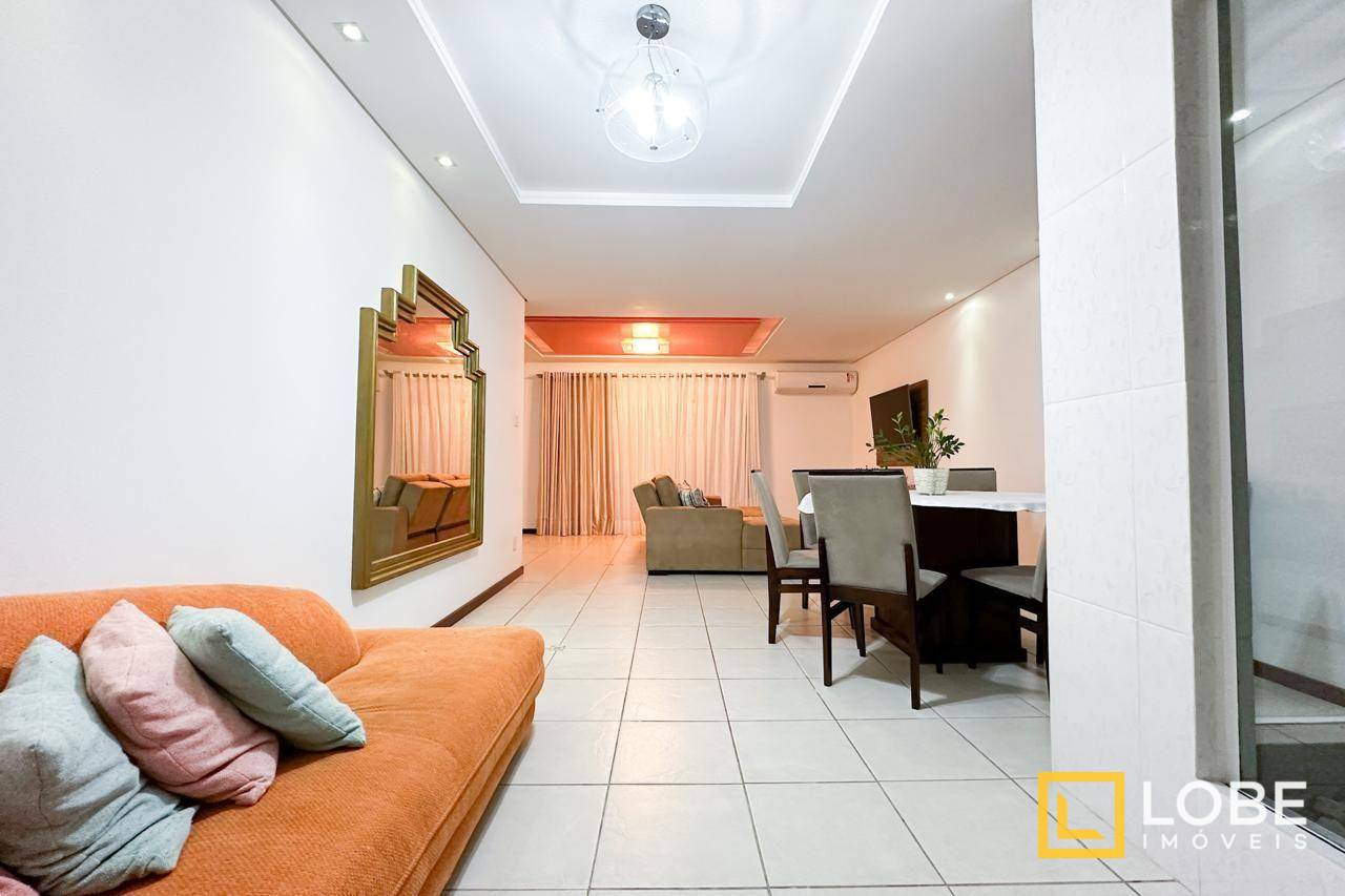 Casa à venda com 4 quartos, 198m² - Foto 11