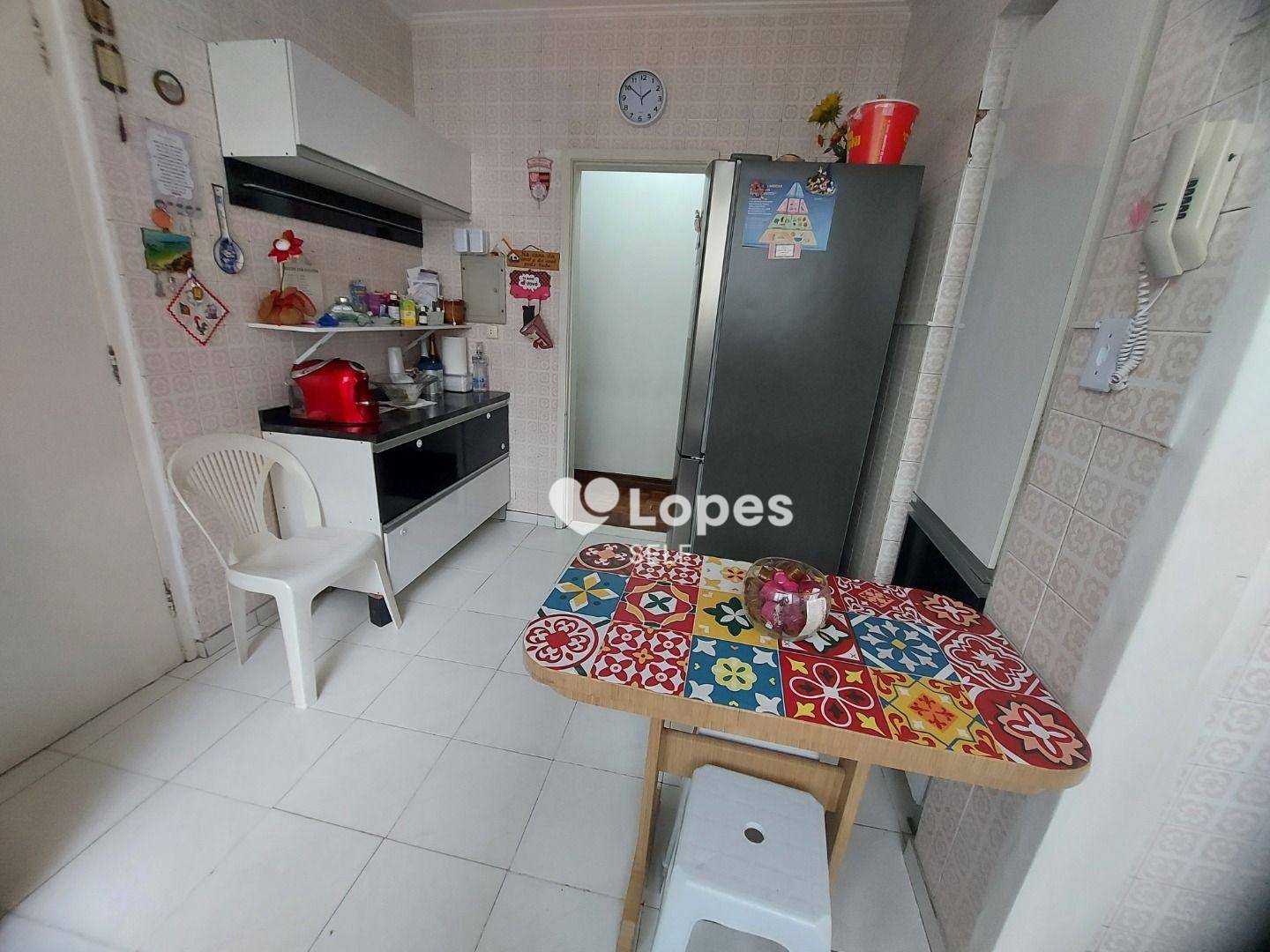 Apartamento à venda com 3 quartos, 125m² - Foto 12