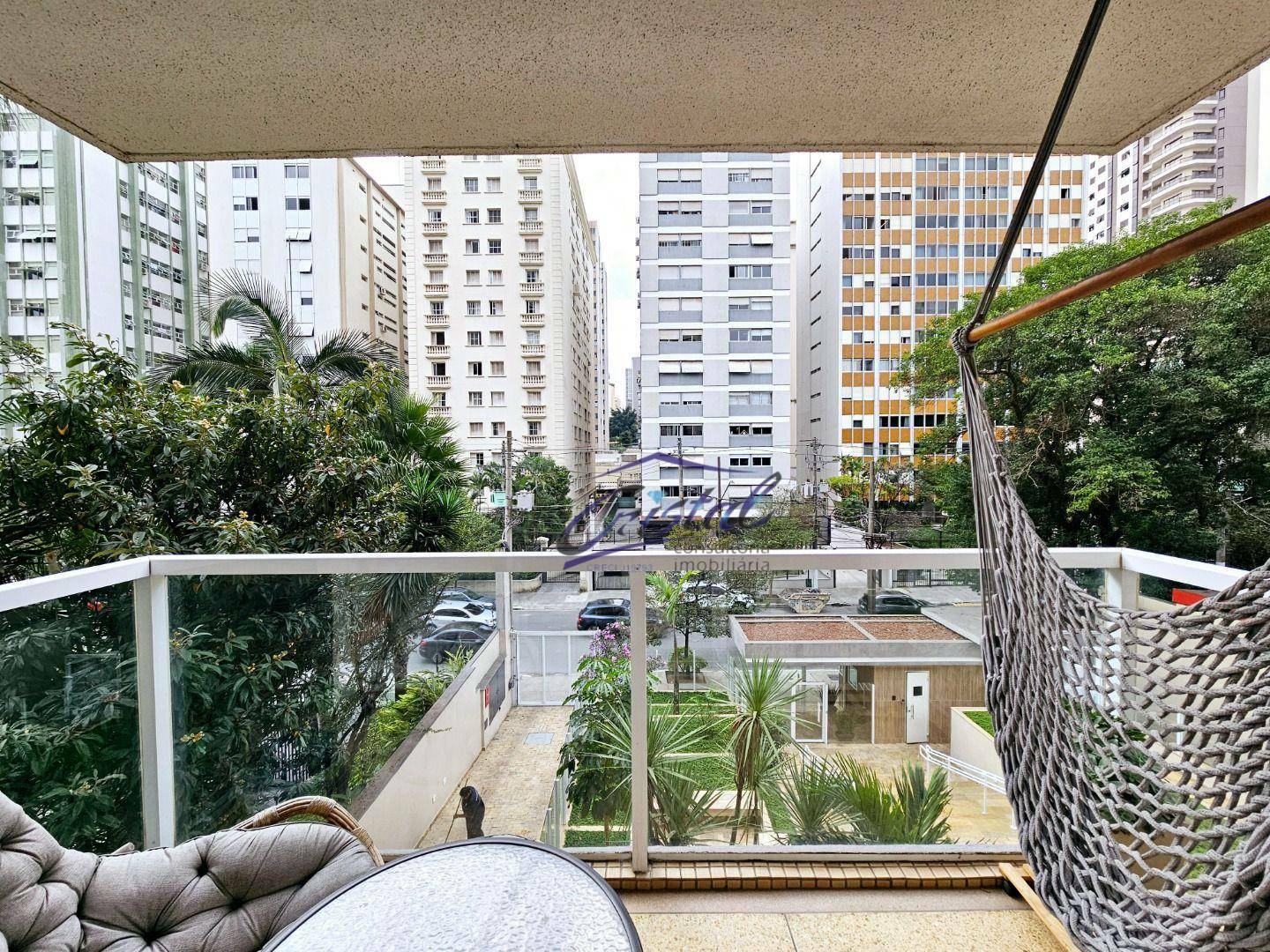 Apartamento à venda com 3 quartos, 187m² - Foto 11