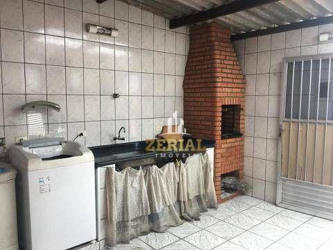 Casa à venda com 3 quartos, 200m² - Foto 1