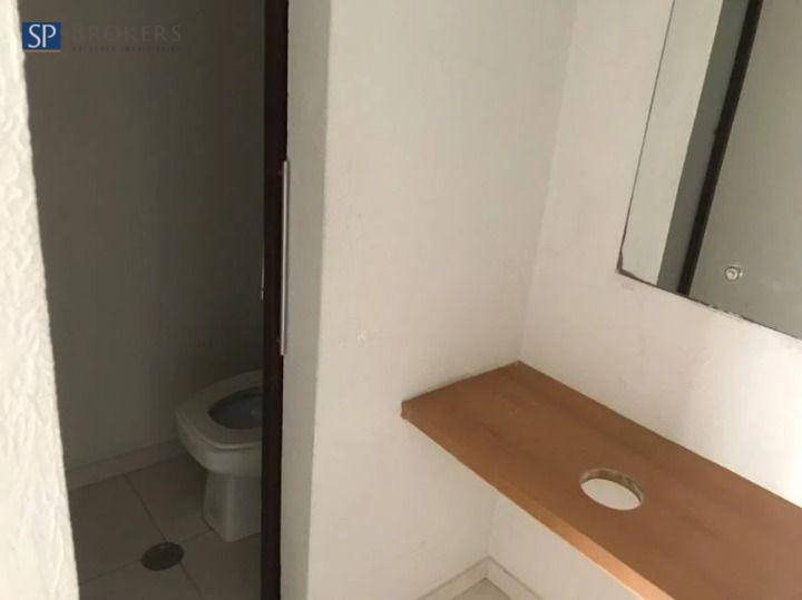 Casa para alugar com 3 quartos, 150m² - Foto 13