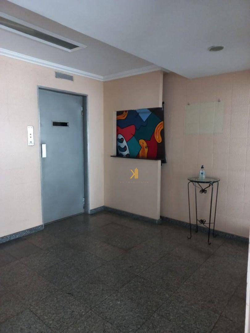 Apartamento à venda com 3 quartos, 114m² - Foto 4