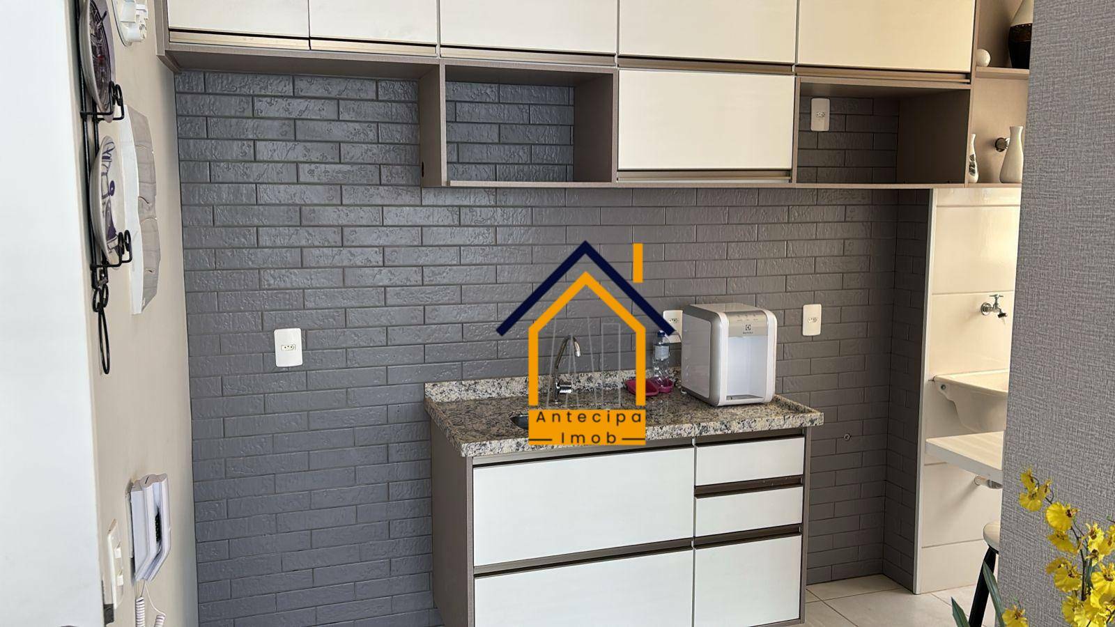 Apartamento à venda com 2 quartos, 47m² - Foto 2