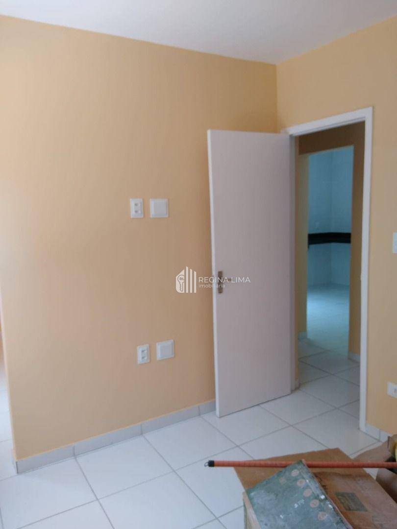 Apartamento à venda com 2 quartos, 50m² - Foto 13