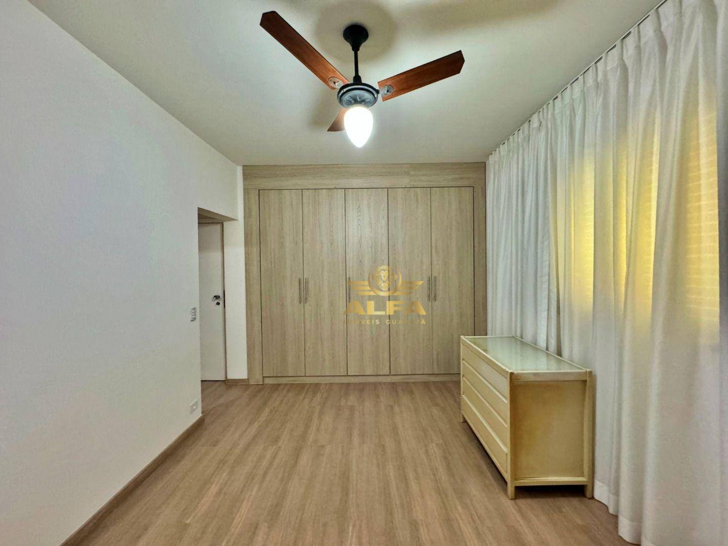 Apartamento à venda com 3 quartos, 134m² - Foto 13