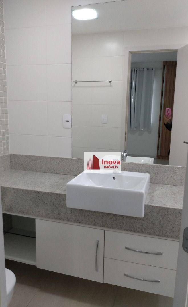 Apartamento para alugar com 2 quartos, 100m² - Foto 27