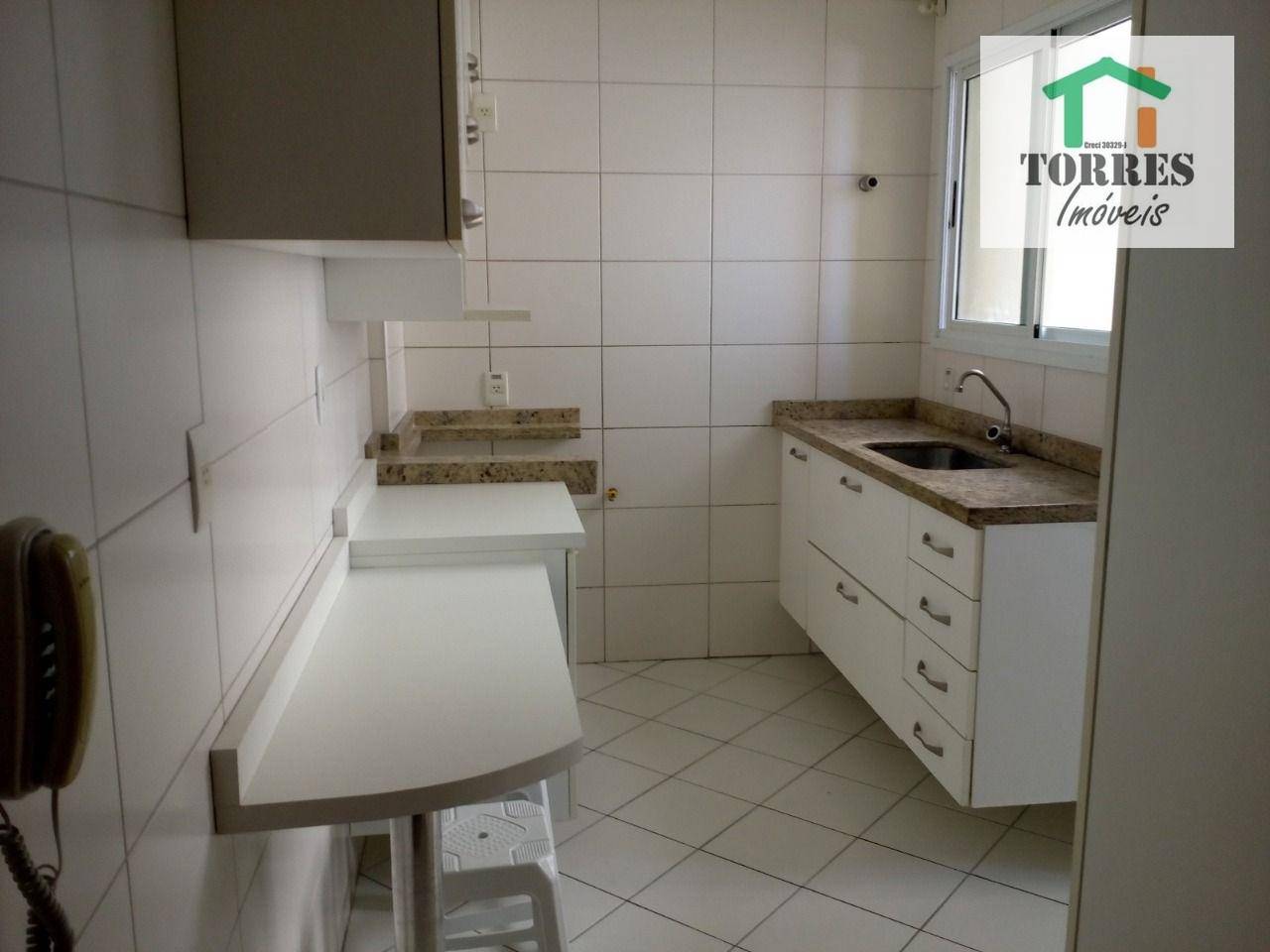 Apartamento à venda com 2 quartos, 65m² - Foto 5