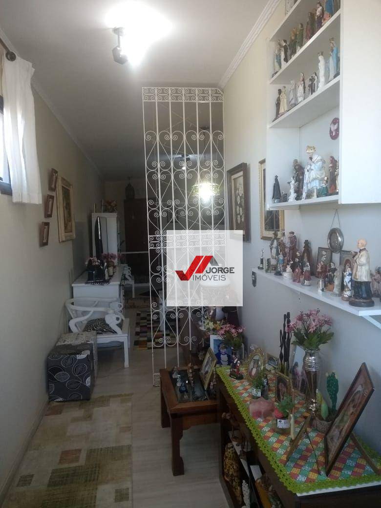 Apartamento à venda com 3 quartos, 125m² - Foto 3