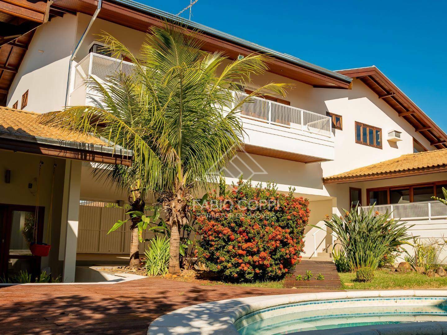 Casa de Condomínio à venda com 4 quartos, 605m² - Foto 1