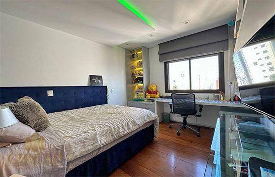 Apartamento à venda com 4 quartos, 374m² - Foto 15