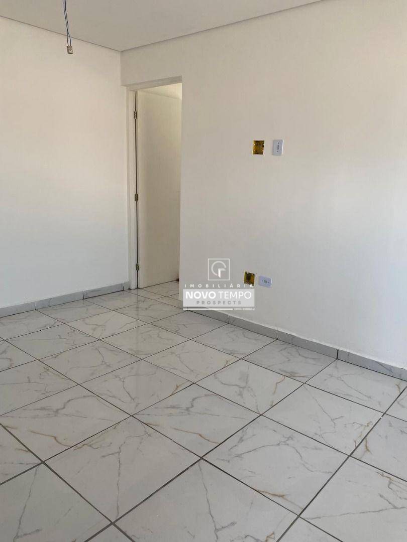 Apartamento para alugar com 2 quartos, 120m² - Foto 1