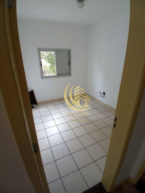 Apartamento à venda com 3 quartos, 90m² - Foto 12