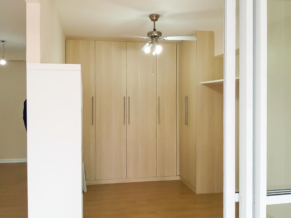 Apartamento à venda com 1 quarto, 52m² - Foto 17