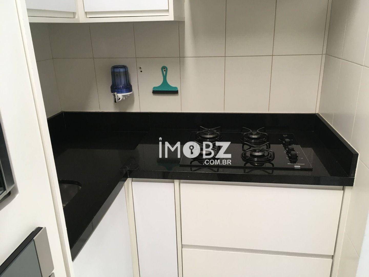 Apartamento à venda com 2 quartos, 64m² - Foto 9