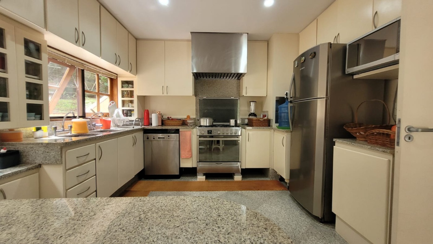 Casa de Condomínio à venda, 300m² - Foto 22