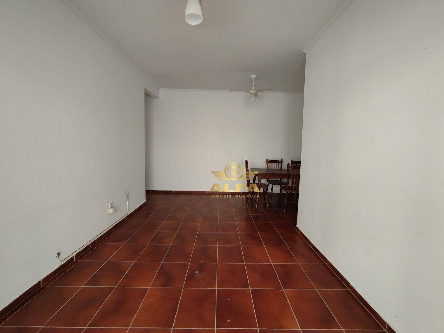 Apartamento à venda com 2 quartos, 70m² - Foto 5