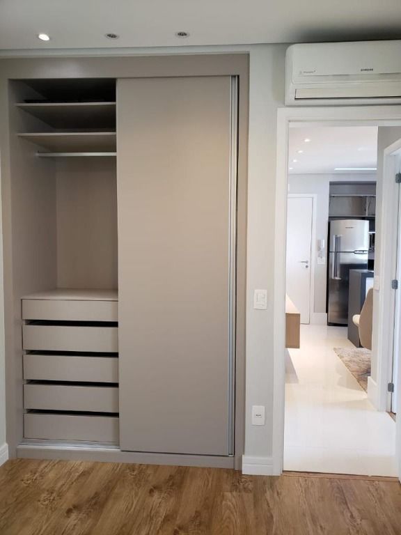 Apartamento à venda com 2 quartos, 70m² - Foto 13