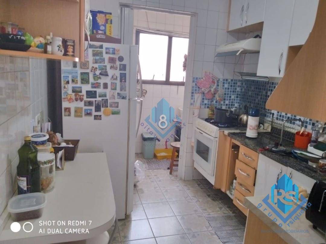 Apartamento à venda com 3 quartos, 83m² - Foto 13