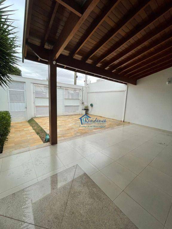 Casa à venda com 3 quartos, 170m² - Foto 7