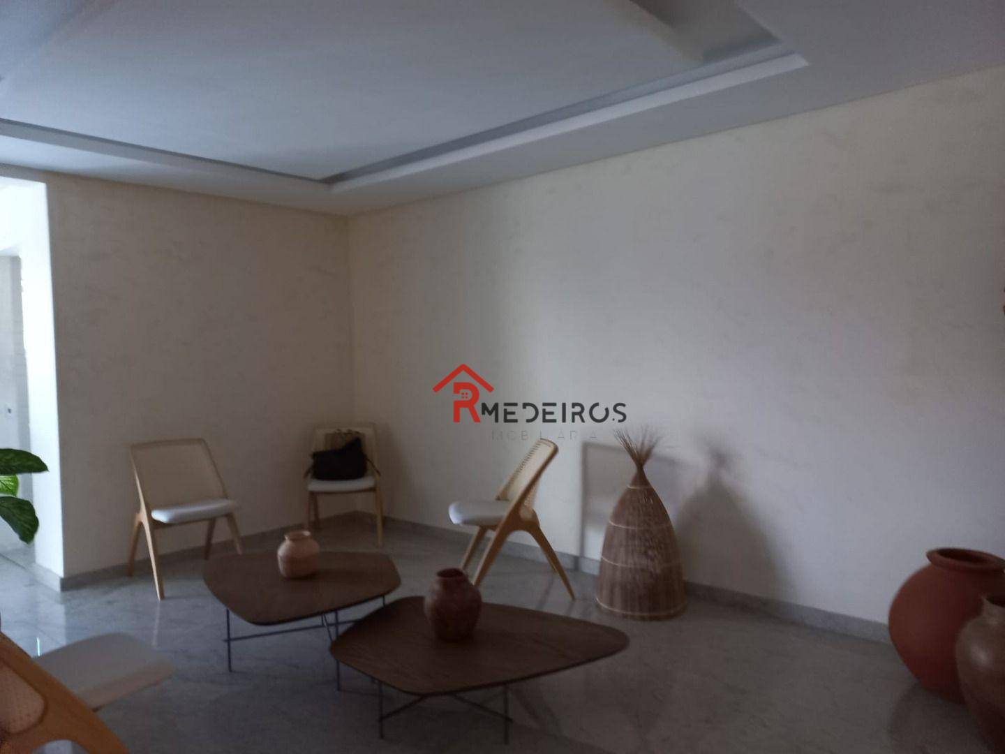 Apartamento à venda com 2 quartos, 77m² - Foto 29