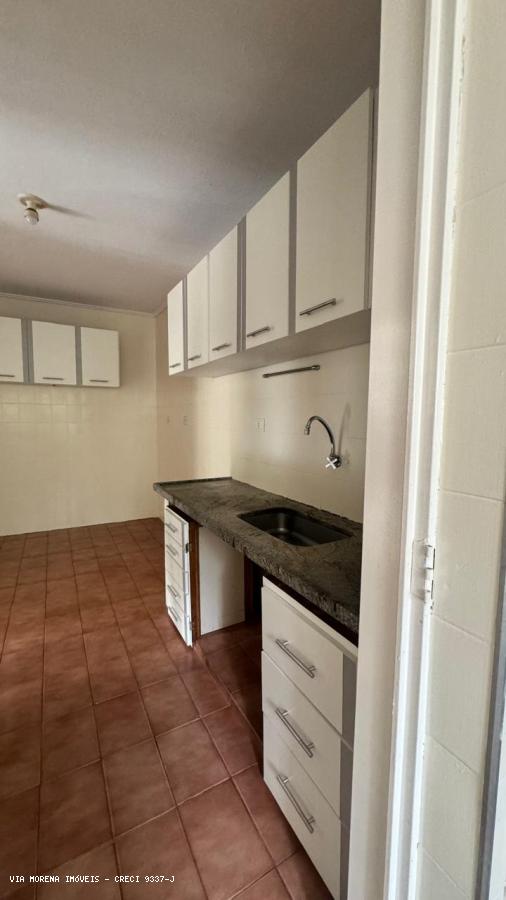 Apartamento à venda com 3 quartos - Foto 7