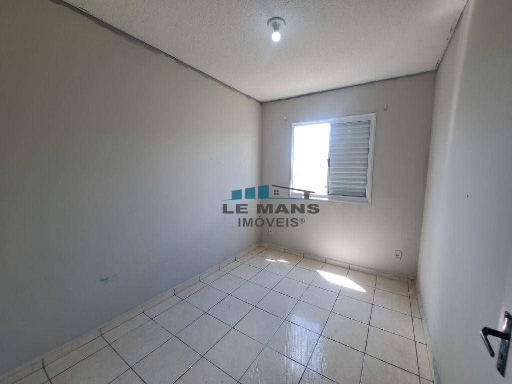 Apartamento à venda e aluguel com 2 quartos, 42m² - Foto 5