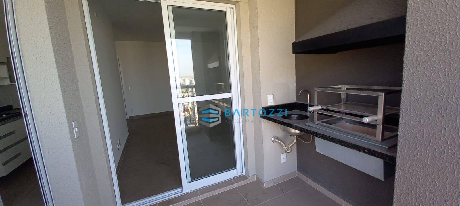 Apartamento à venda com 2 quartos, 69m² - Foto 2