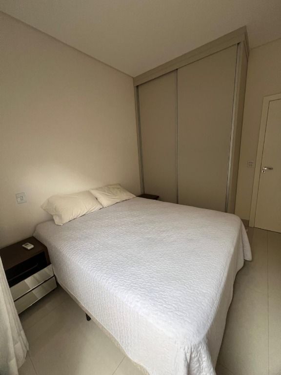 Casa de Condomínio à venda com 3 quartos, 212m² - Foto 14