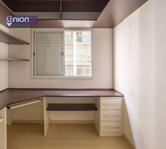 Apartamento à venda com 3 quartos, 75m² - Foto 15