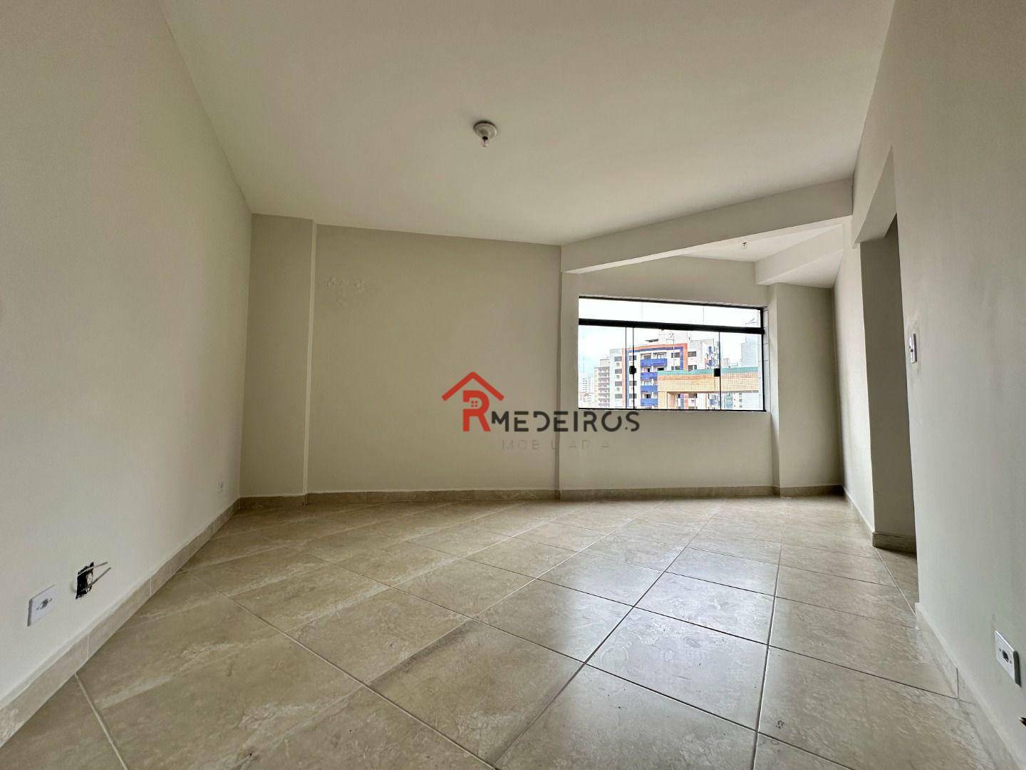 Apartamento à venda com 1 quarto, 55m² - Foto 5