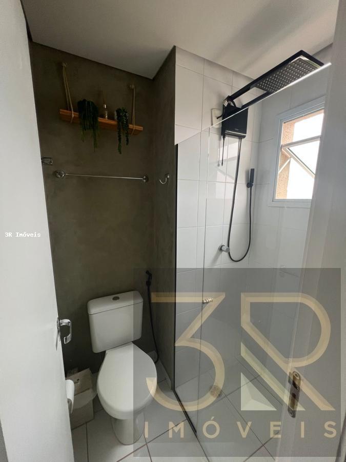 Apartamento à venda com 1 quarto, 40m² - Foto 11