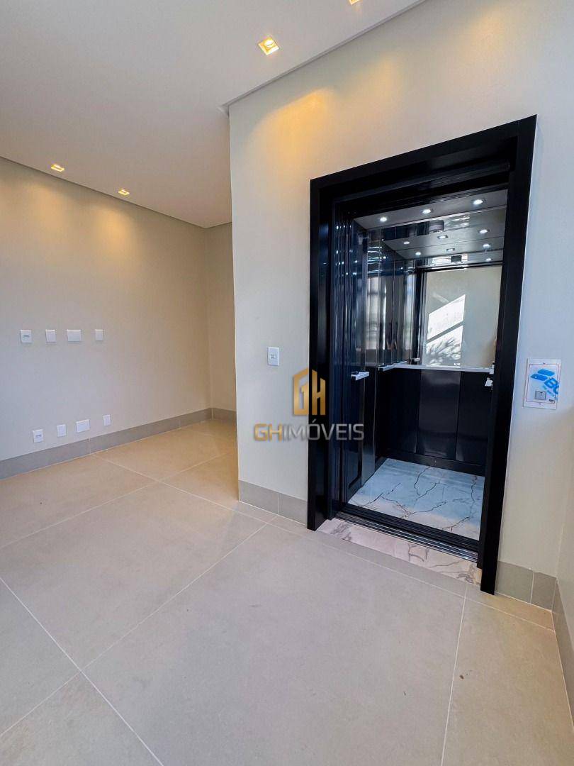 Casa à venda com 4 quartos, 235m² - Foto 24