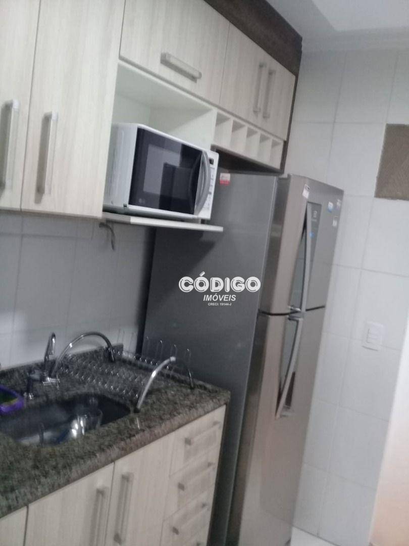 Apartamento à venda com 2 quartos, 59m² - Foto 13