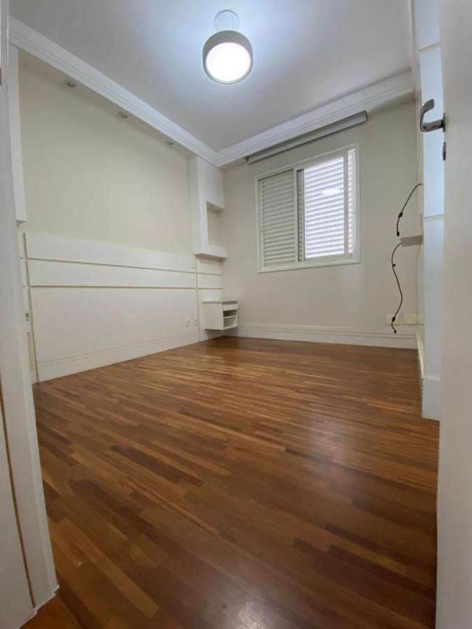 Apartamento à venda com 3 quartos, 123m² - Foto 15