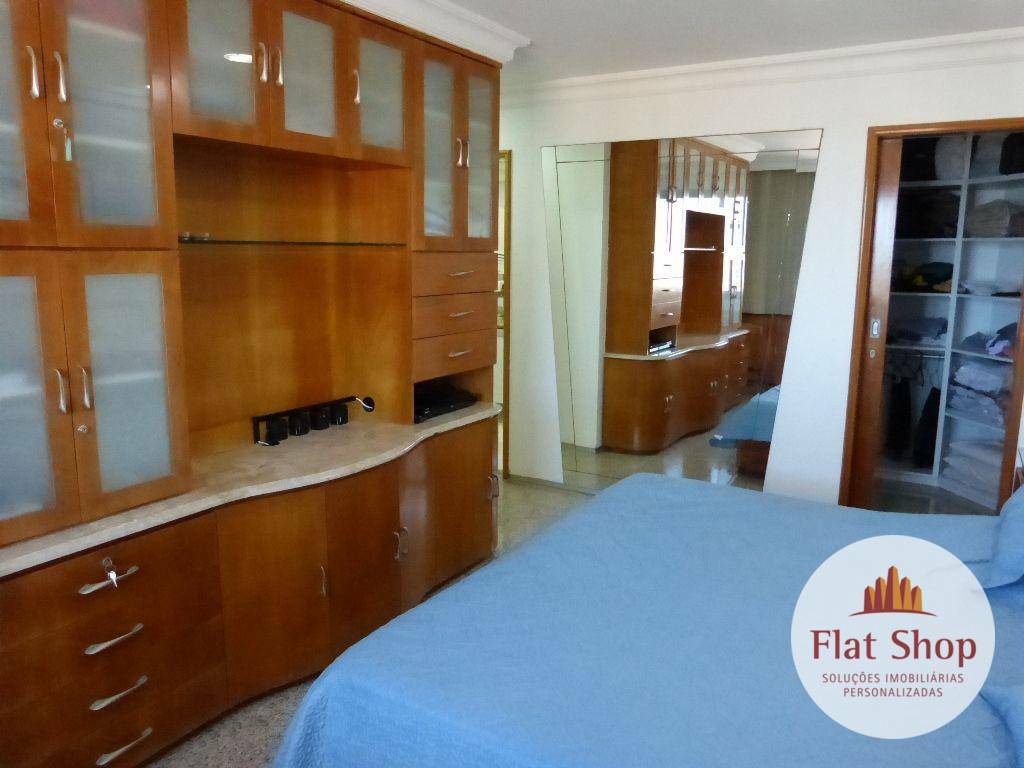 Apartamento à venda com 4 quartos, 210m² - Foto 28