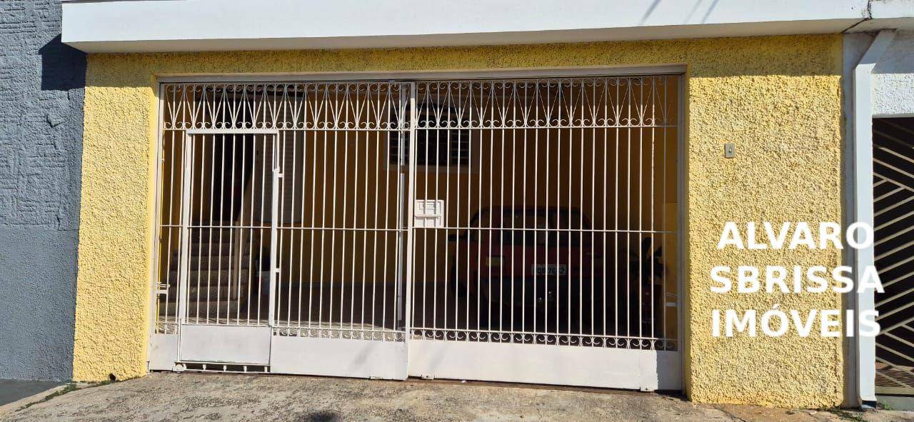 Casa à venda com 2 quartos, 128m² - Foto 1
