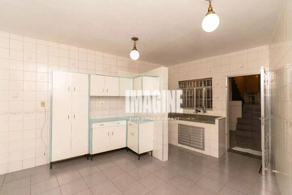 Sobrado à venda e aluguel com 3 quartos, 220m² - Foto 15