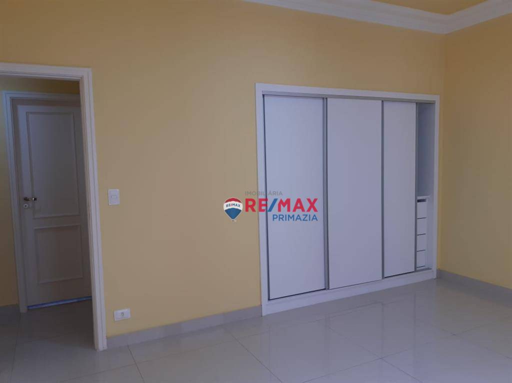 Apartamento à venda com 3 quartos, 194m² - Foto 16