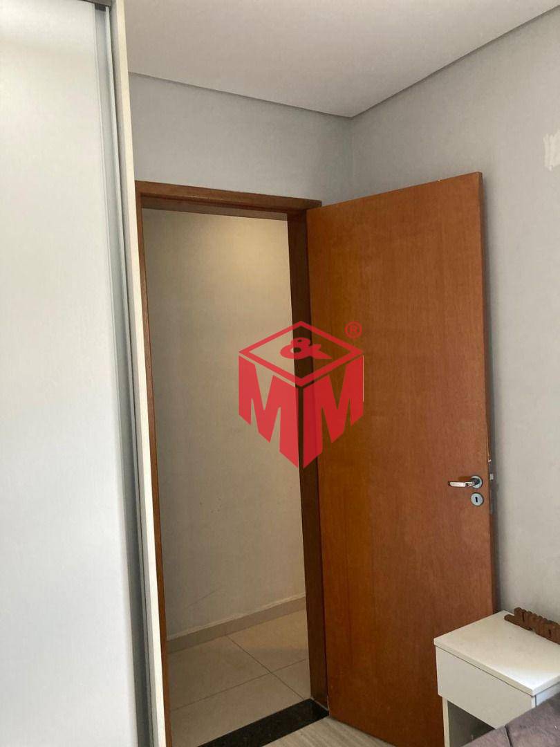 Apartamento à venda com 2 quartos, 70m² - Foto 25