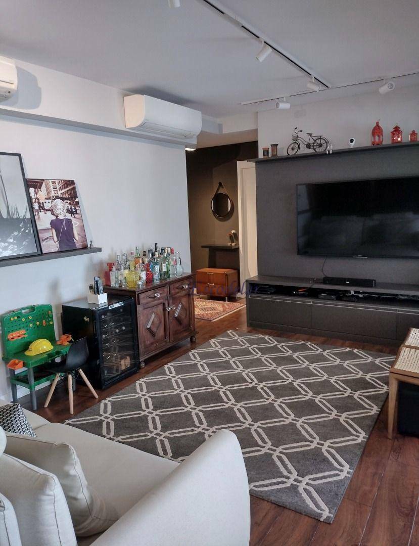 Apartamento à venda e aluguel com 3 quartos, 121m² - Foto 9