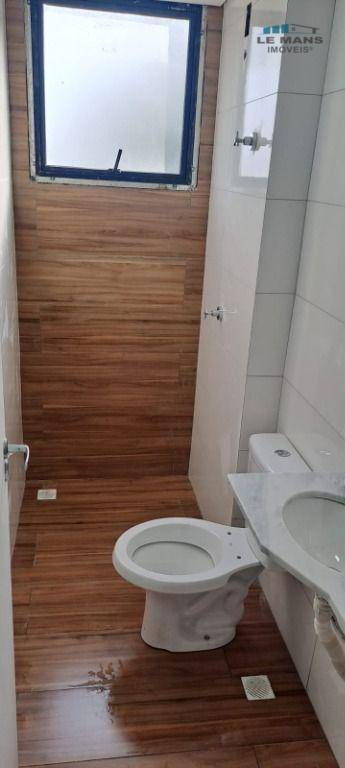 Apartamento à venda com 2 quartos, 65m² - Foto 3