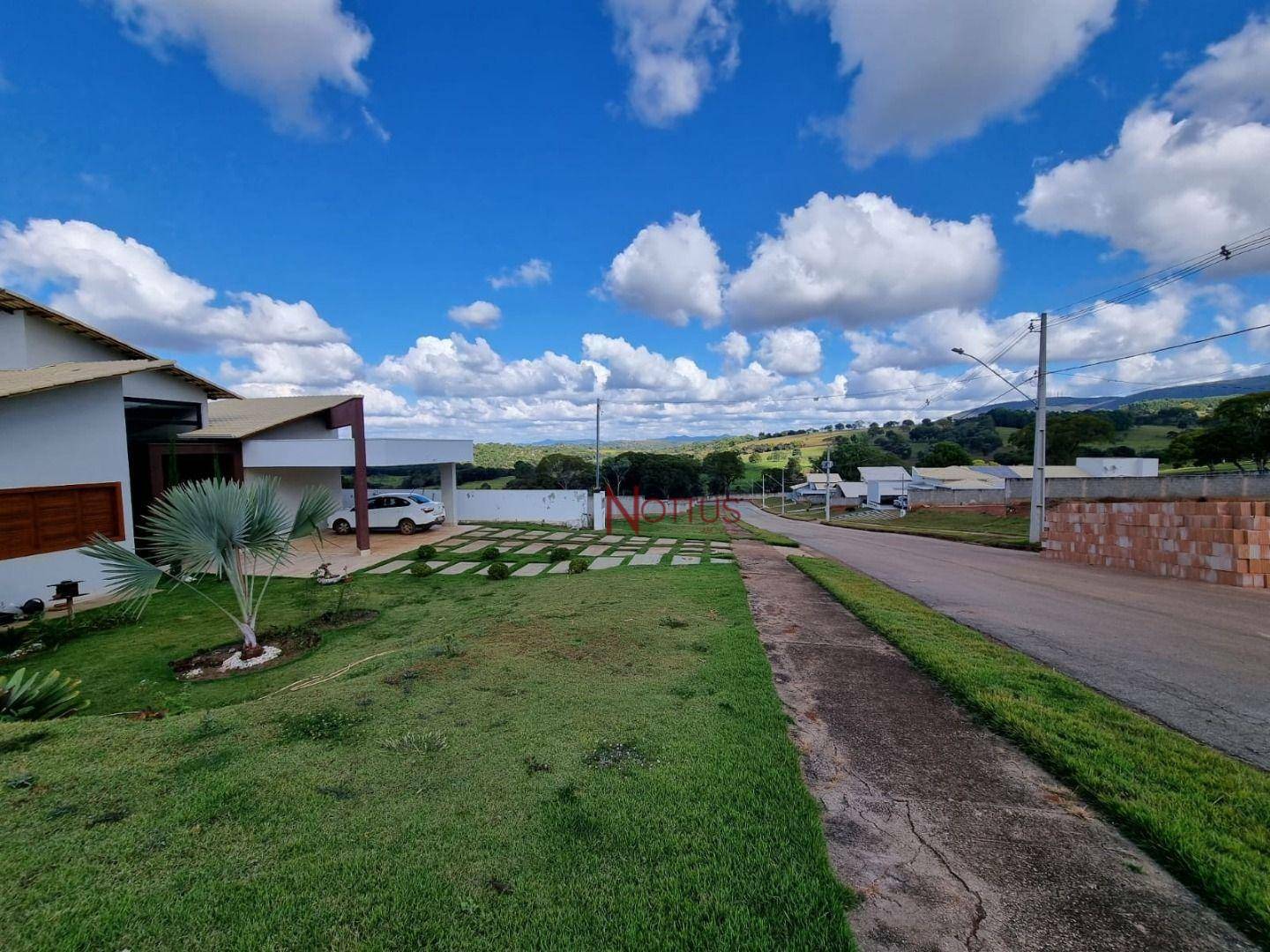 Loteamento e Condomínio, 1000 m² - Foto 1