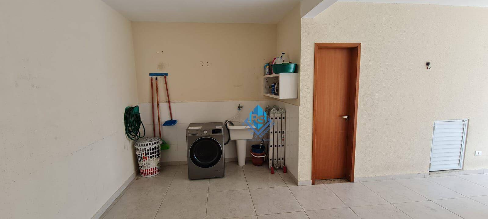 Sobrado à venda com 2 quartos, 123m² - Foto 15