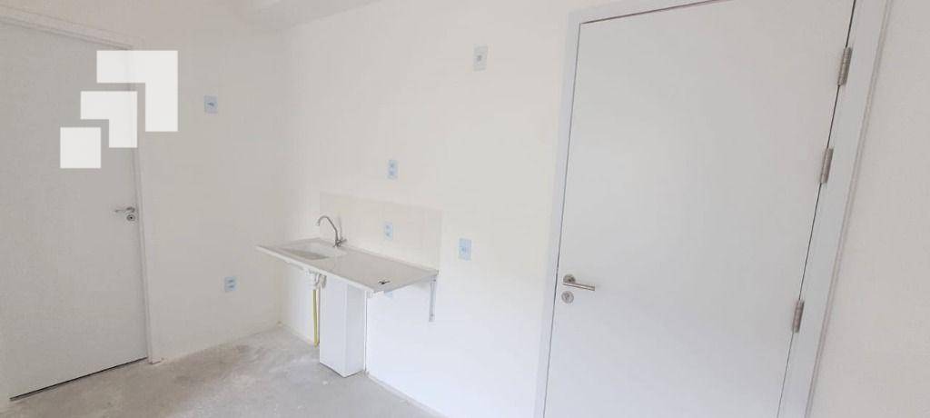 Apartamento à venda com 1 quarto, 28m² - Foto 7