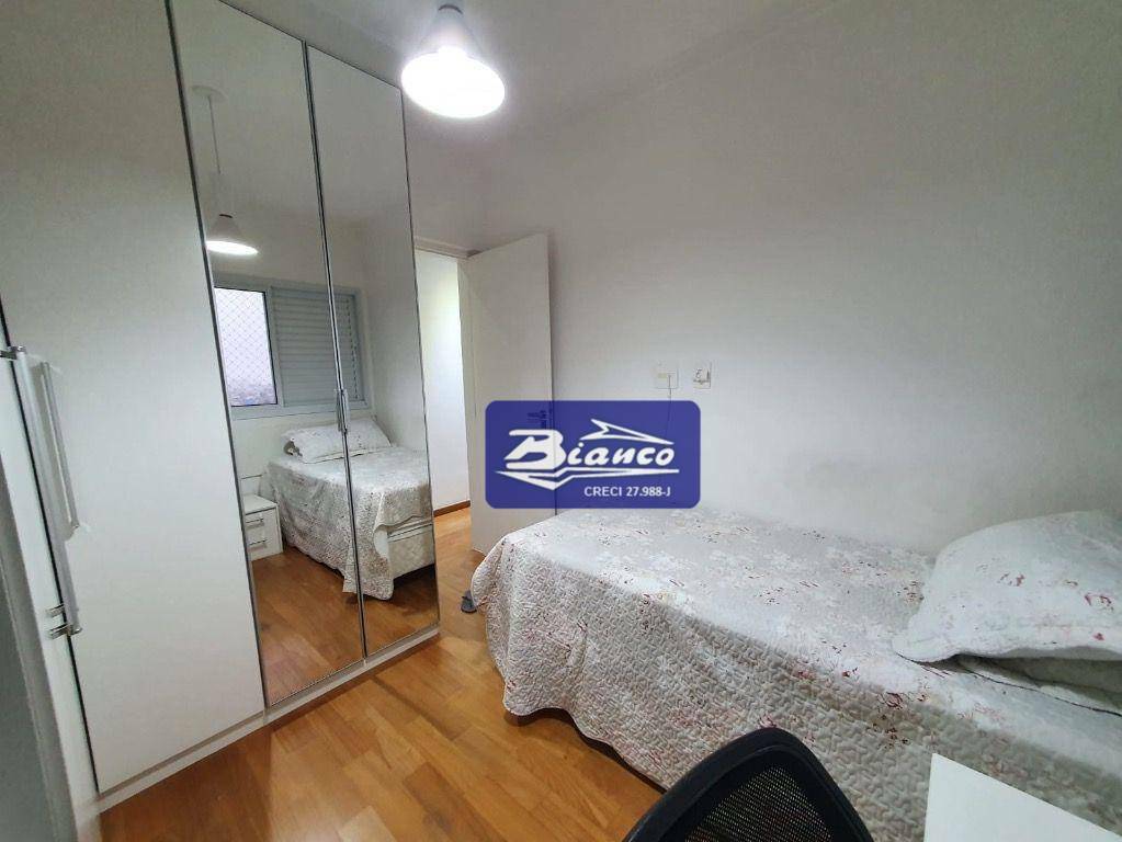 Apartamento à venda com 3 quartos, 80m² - Foto 19