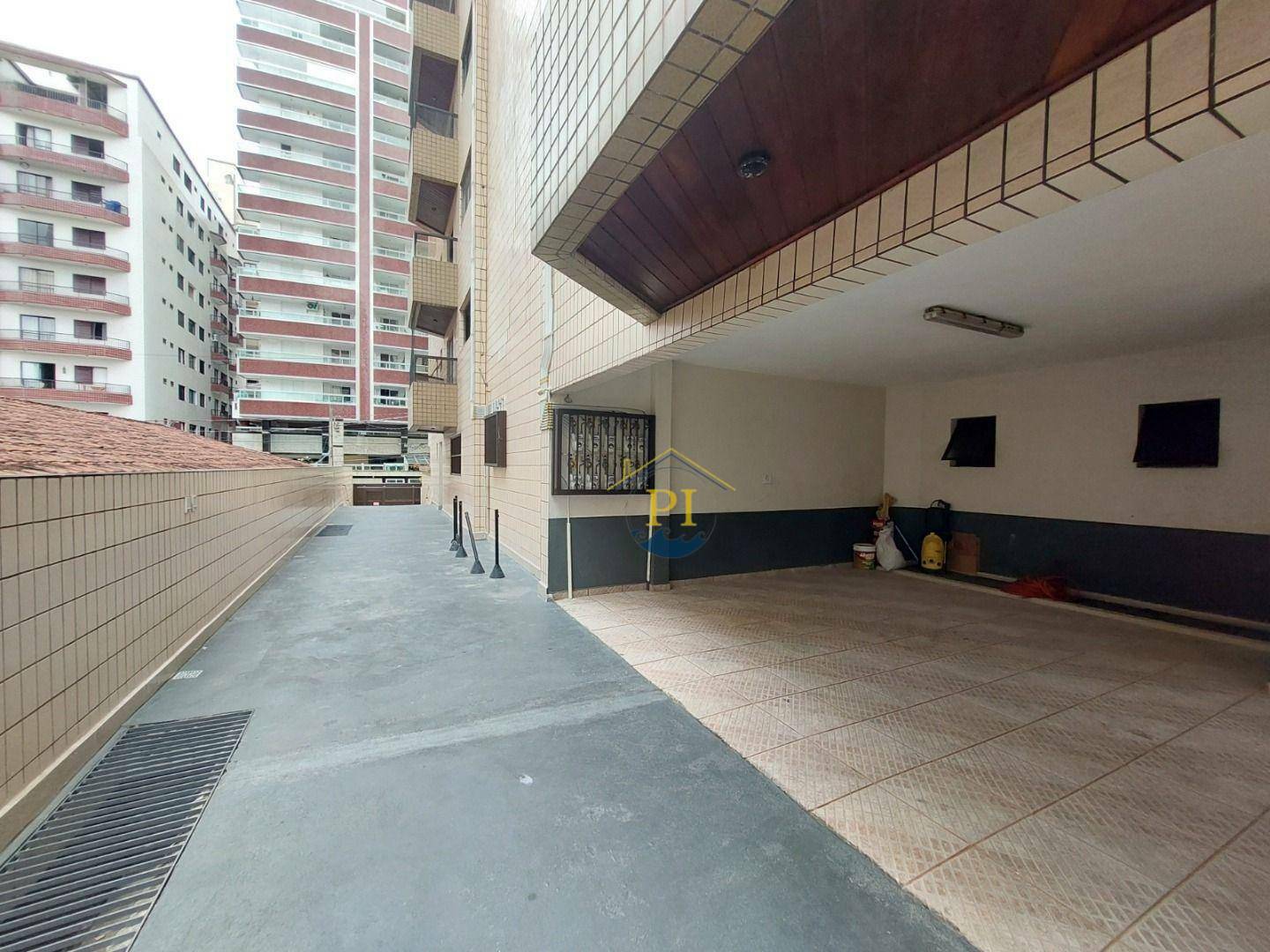 Apartamento à venda com 2 quartos, 80m² - Foto 27