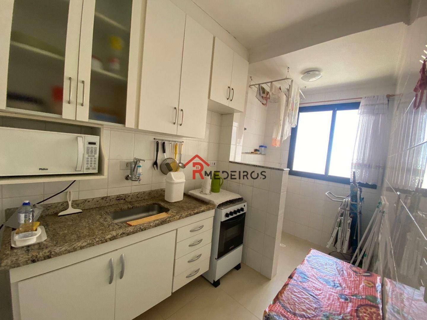 Apartamento à venda com 2 quartos, 70m² - Foto 10