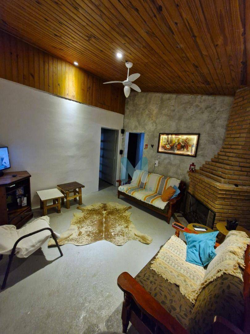 Chácara à venda com 3 quartos, 180m² - Foto 23