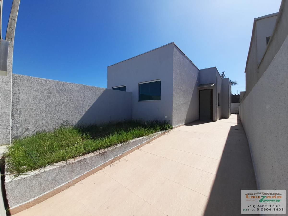 Casa à venda com 2 quartos, 125m² - Foto 1